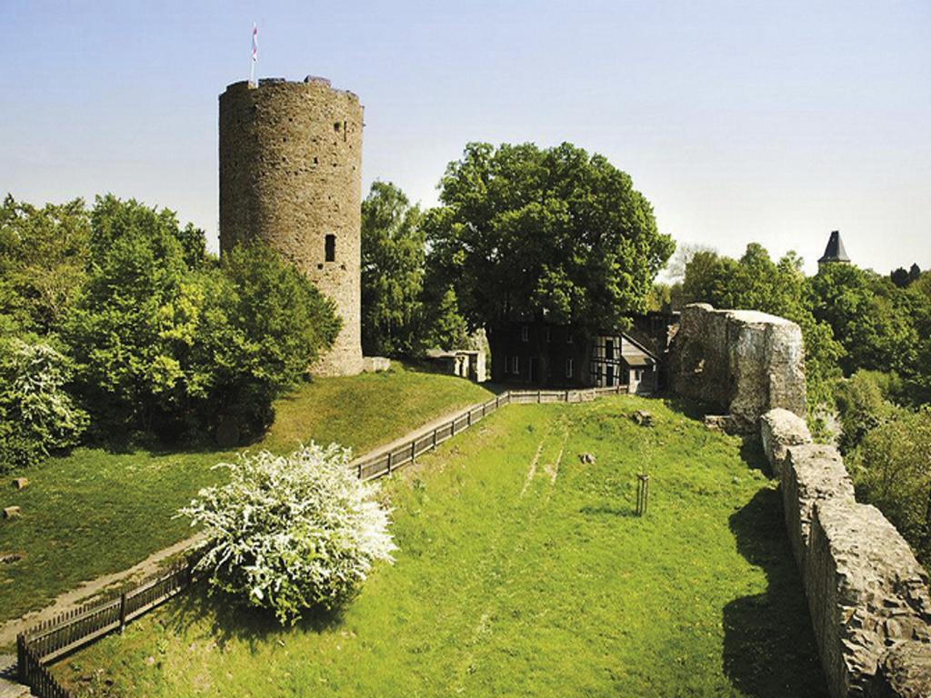 Hotel Landsknecht Uckerath ภายนอก รูปภาพ