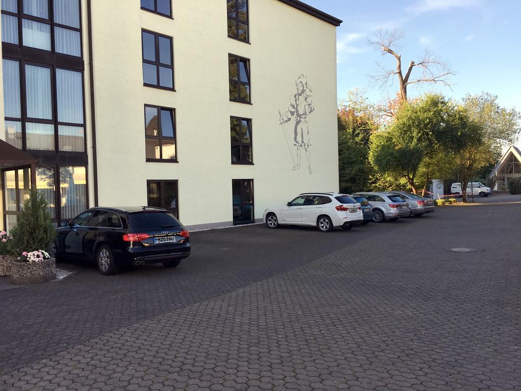 Hotel Landsknecht Uckerath ภายนอก รูปภาพ